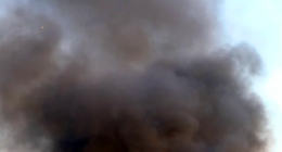 Йде дим від обстрілу