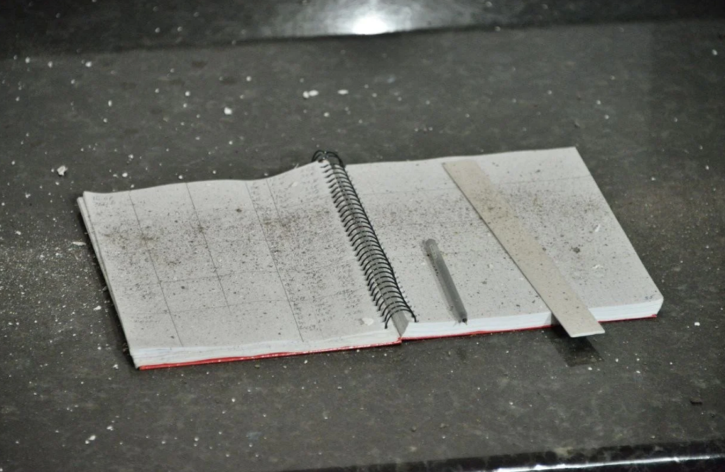 РФ вперше з початку війни пошкодила обстрілом Києво-Печерську лавру 6