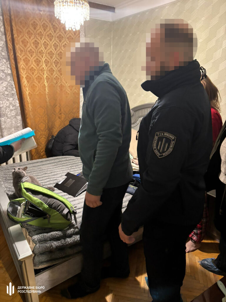 В Одесі оголосили підозру посадовцям, які “заробили” 18 млн грн під час закупівлі ліжок для військових 4