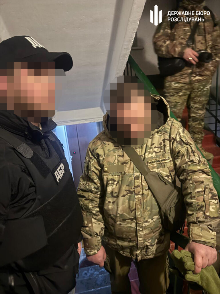 ДБР викрило керівника фінслужби однієї з бригад на Запорізькому напрямку 4