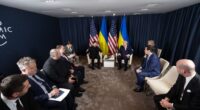 Зеленський з українською делегацією на зустрічі з Трампом