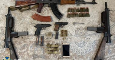 В Україні викрили угрупування, яке намагалося продати одну із найбільших партій “трофейної” зброї