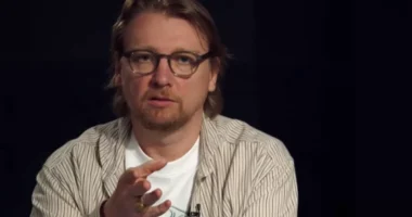 Володимир Петров