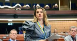 Лариса Білозір