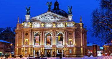 Зимовий Львів