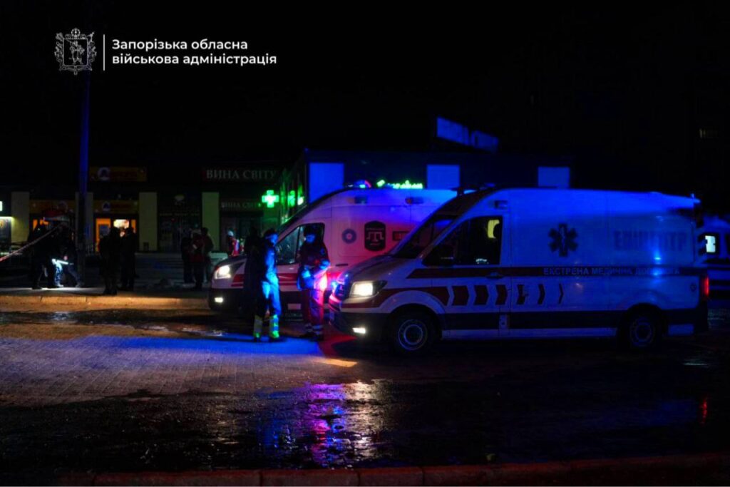 Армія РФ атакувала Запоріжжя, коли люди поверталися додому 6