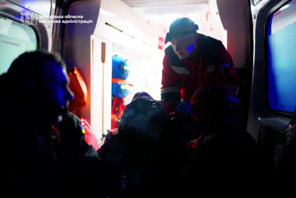 Армія РФ атакувала Запоріжжя, коли люди поверталися додому 2