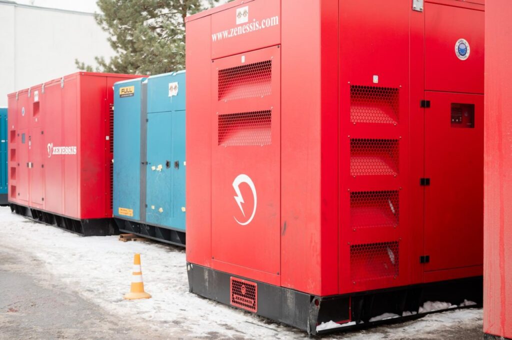 Київ отримав 22 генератори на потреби критичної інфраструктури від Литви 3