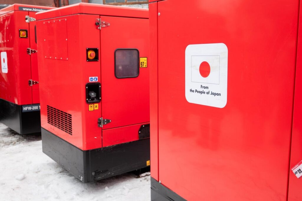 Україна отримала генератори від Японії 0