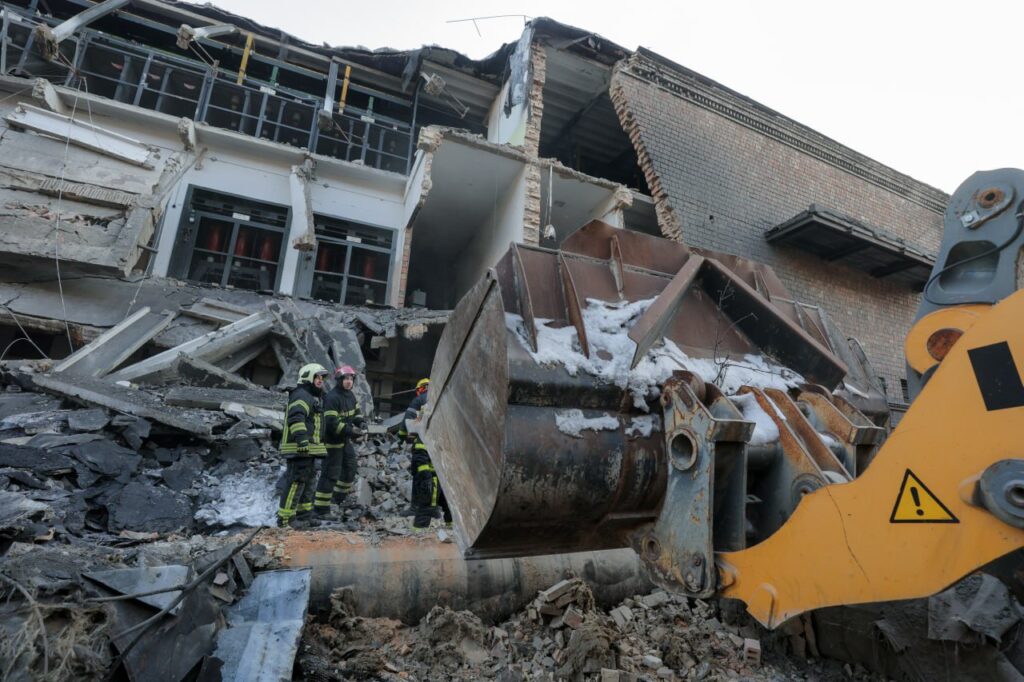 Зруйнована ТЕЦ