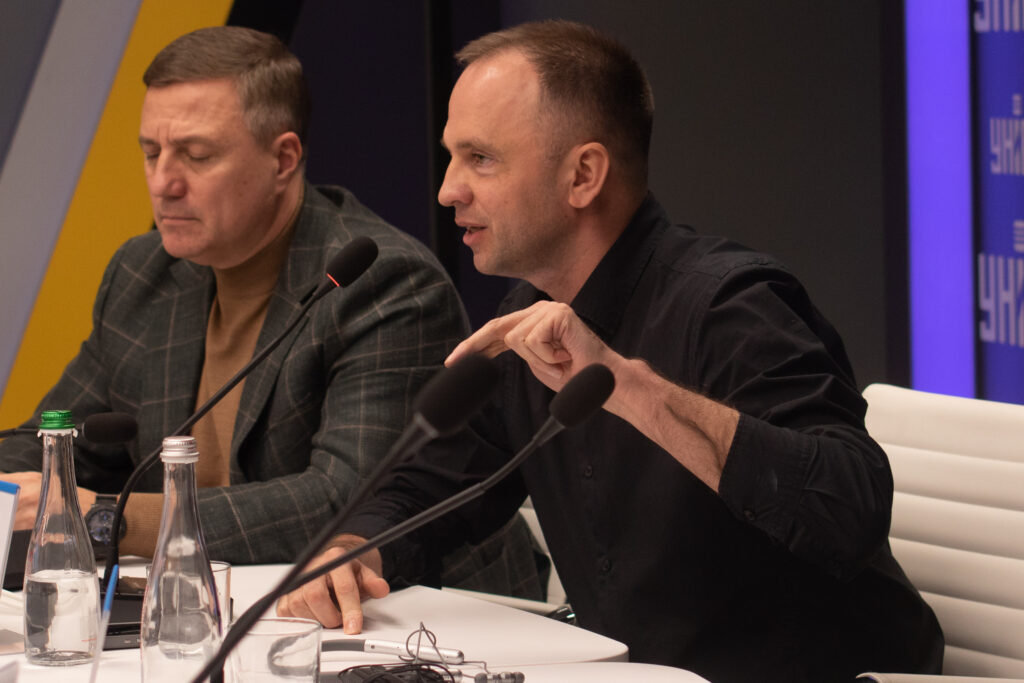 Олег Постернак