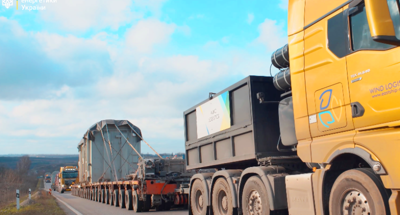 Японія передала Україні автотрансформатори на 20 мільйонів доларів