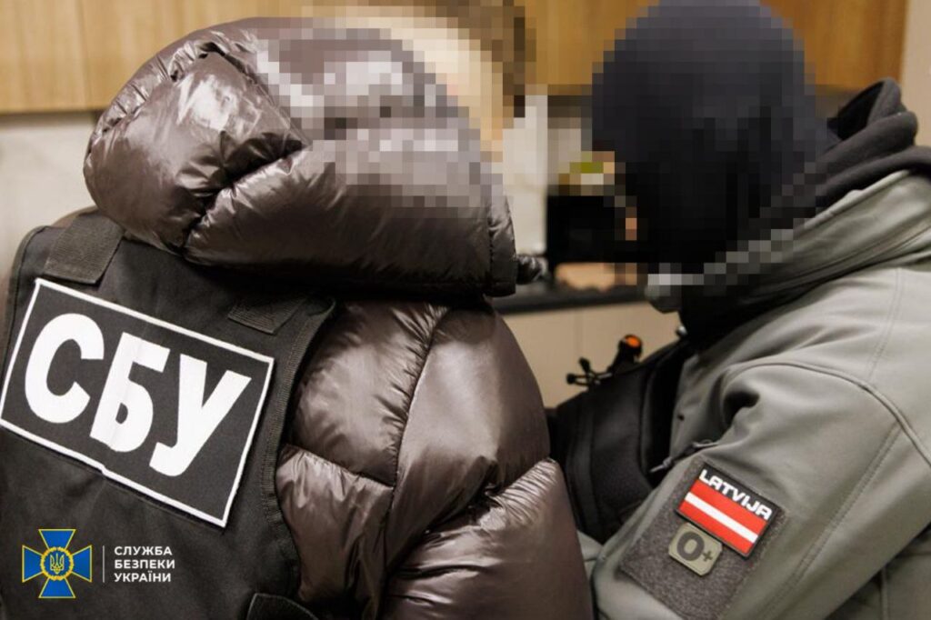 Українські правоохоронці разом із колегами з країн Балтії викрили “криптовалютників” 6