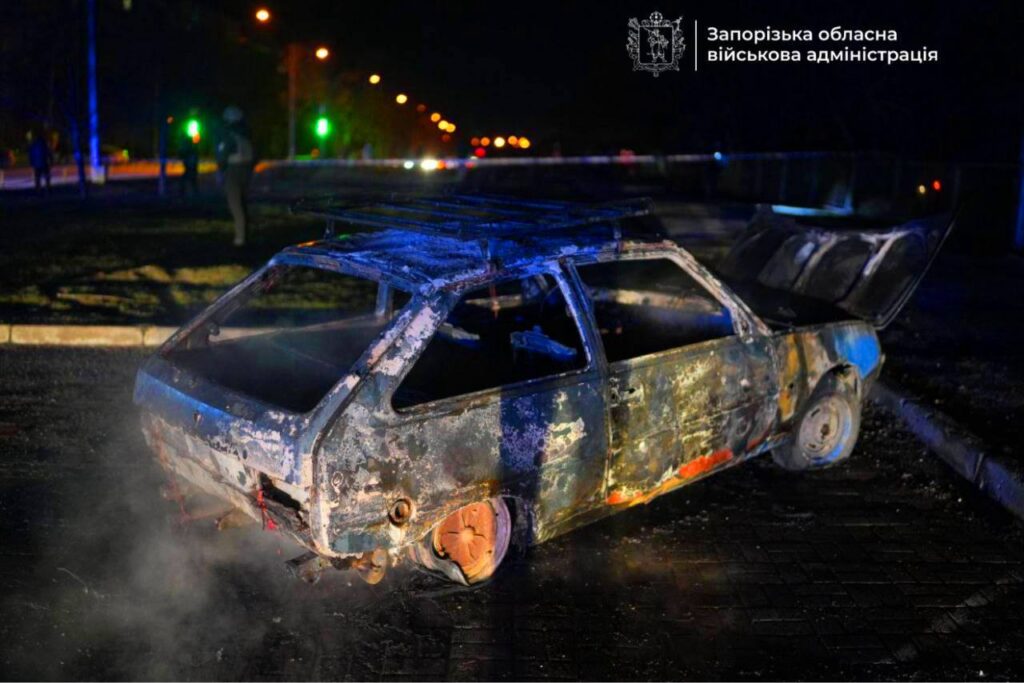 Армія РФ атакувала Запоріжжя, коли люди поверталися додому 11