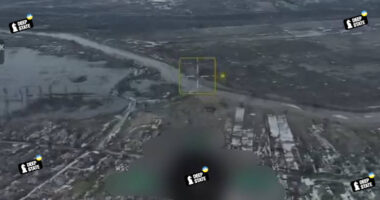 Підрив дамби