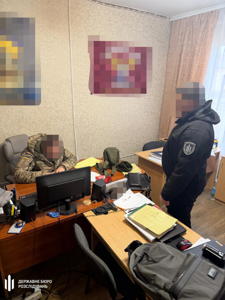 На Дніпропетровщині викрили майора у розкладанні грошей на харчах для армії 2