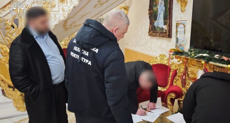 На Закарпатті судитимуть депутата райради, який “забув” задекларувати кошти