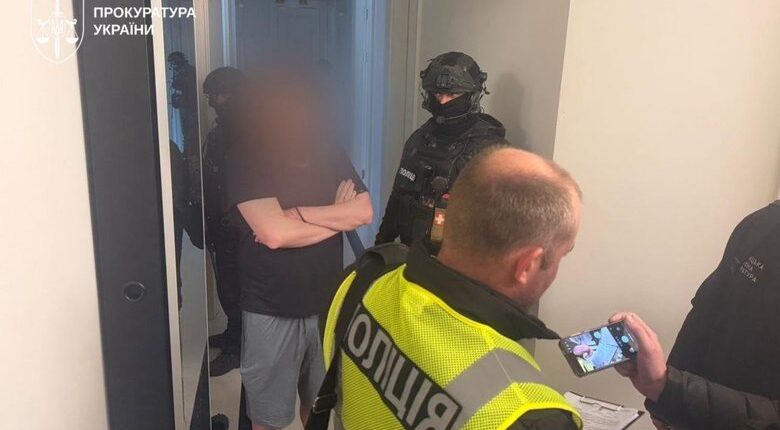 Обшуки у ексміністра