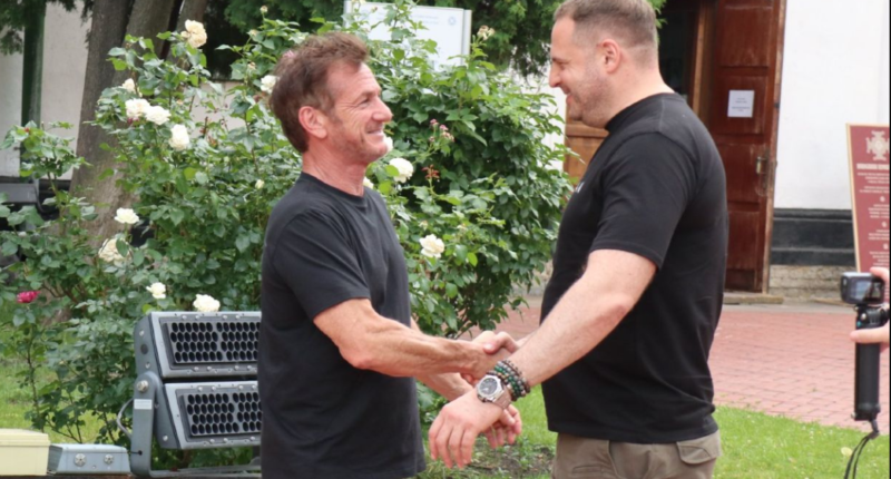 Ексглава Офісу президента України Андрій Єрмак і голлівудський актор Шон Пенн