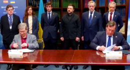 Представники України та Іспанії