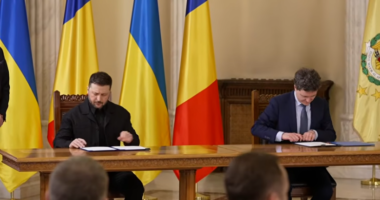 Зеленський та Нікушор Дан