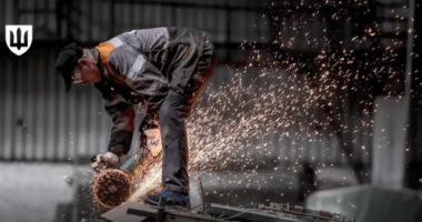 Спеціалісти