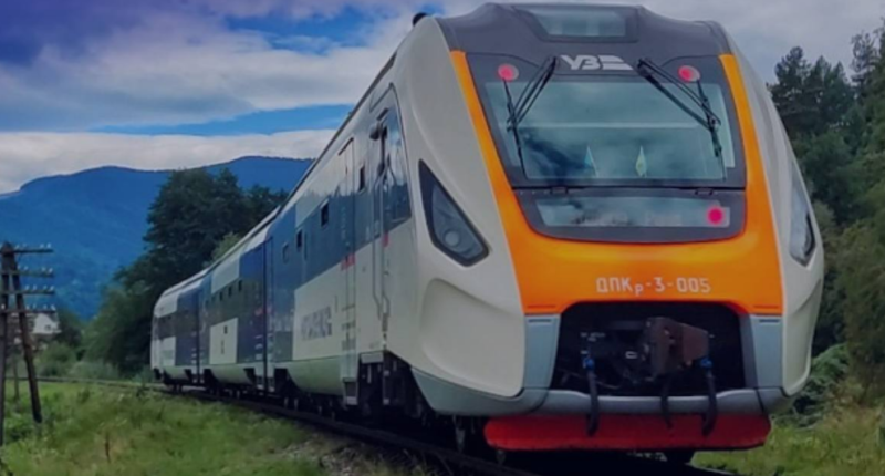 Укрзалізниця обмежила маршрут до Харкова