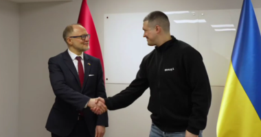 Латвія передала Україні бронетехніку