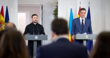 Зеленський і Санчес