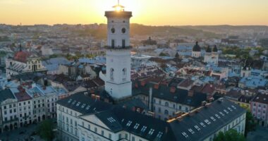 СБУ прийшли з обшуками до Львівської мерії