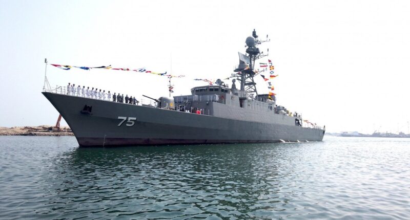 Іранський фрегат