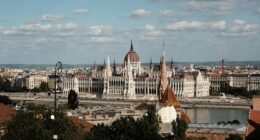 Угорщина дала Україні три дні