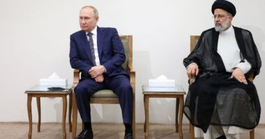 Путін і Хаменеи