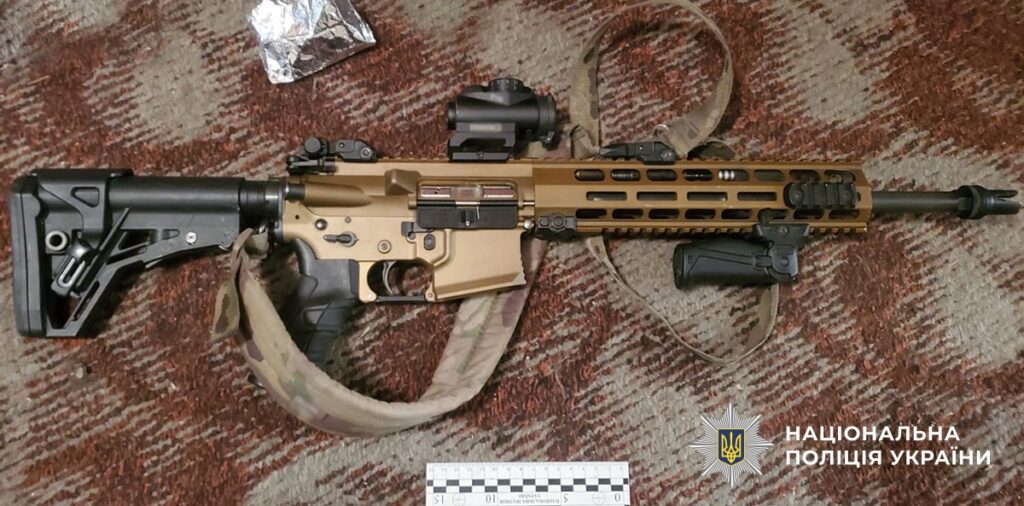 Дезертири вбили двох людей 3