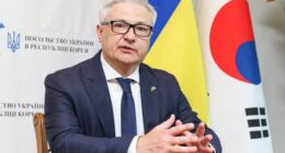 Посол з питань полонених і зниклих безвісти Дмитро Пономаренко