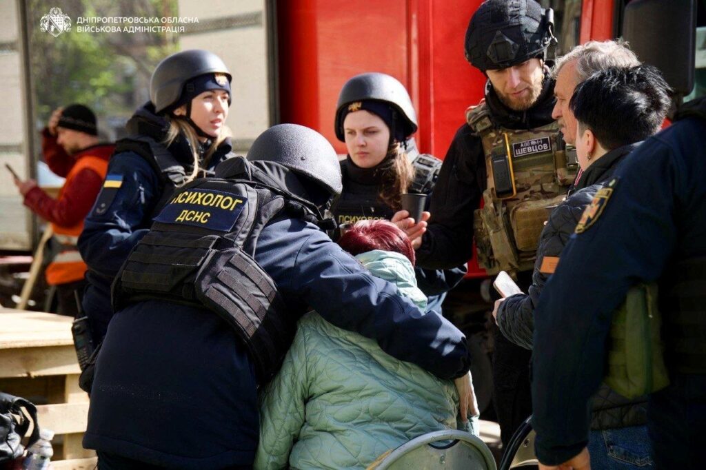 Наслідки атаки на Дніпро 7