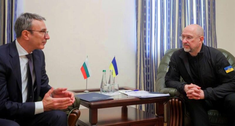 Прем’єр-міністр Болгарії Андрей Гюров і міністр енергетики України Денис Шмигаль