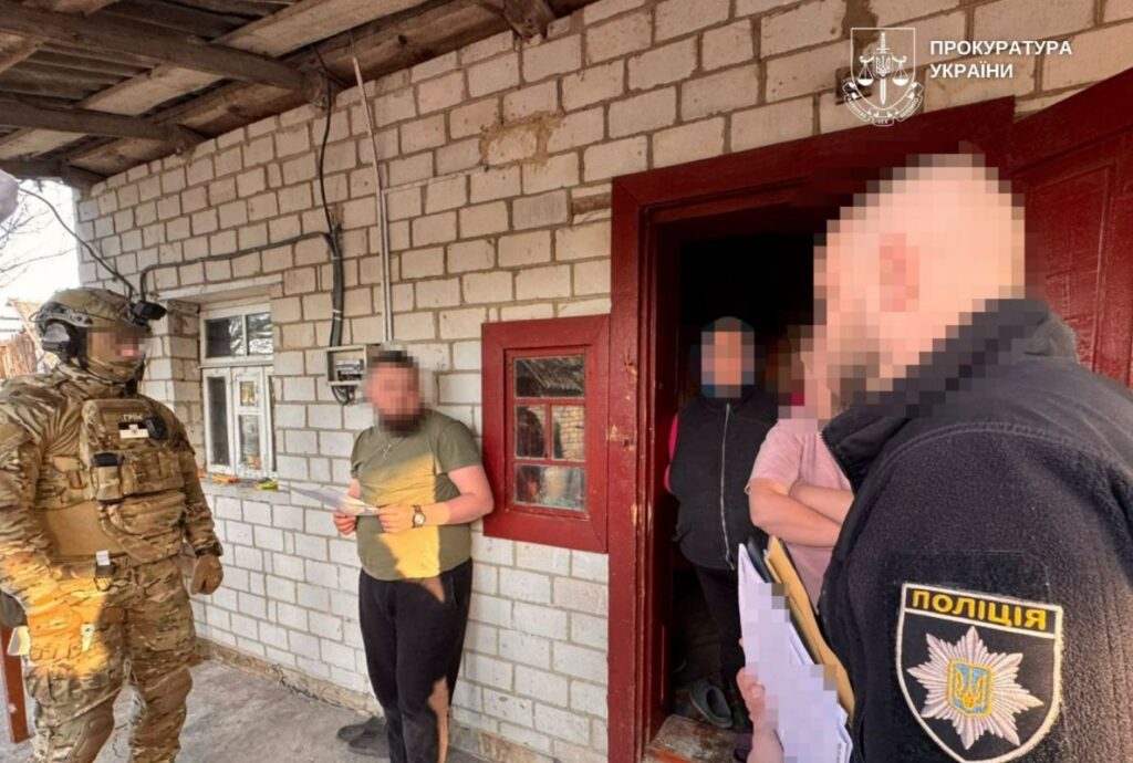 На Дніпропетровщині викрили шахраїв 2