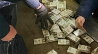 БЕБ завершило розслідування про незаконний вивіз за кордон понад тисячі пачок сигарет, які сховали у причепі
