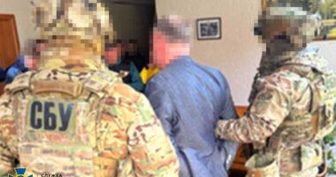 У Кропивницькому СБУ та ДБР затримали очільника ВЛК, який торгував фейковими “інвалідностями”