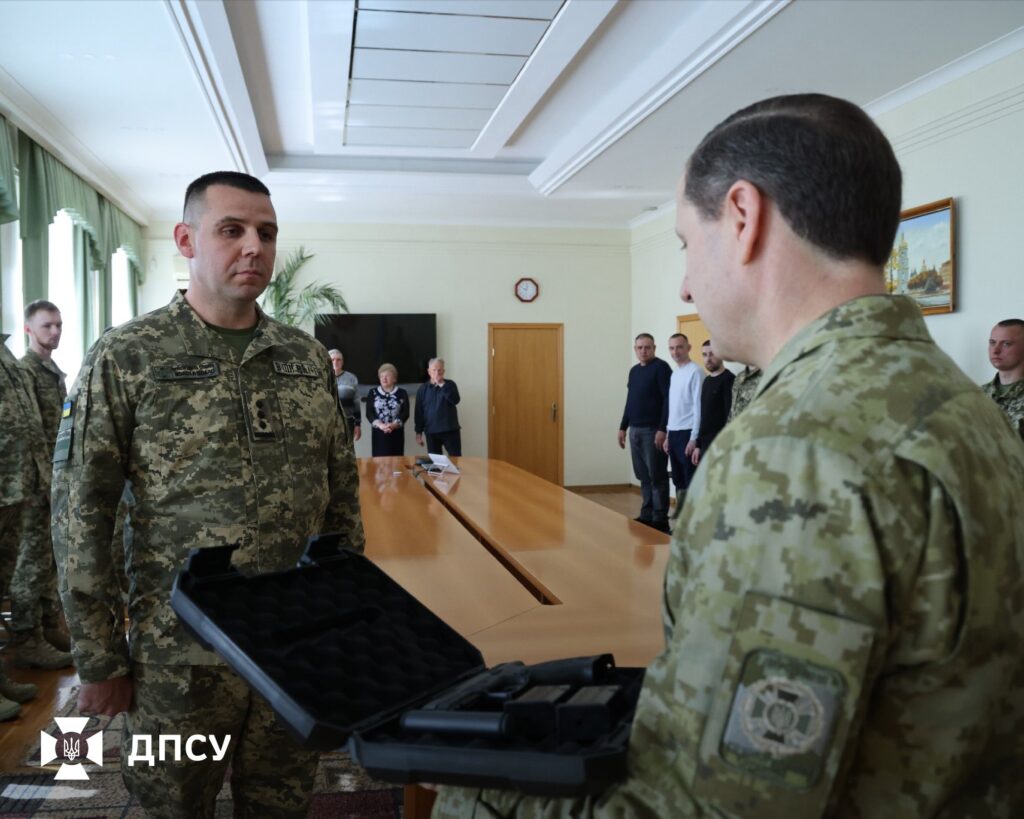 В Україні прикордонникам вручили державні нагороди та відомчі відзнаки 8