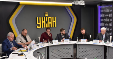 Рейтинг міністерств України 2026 під час круглого столу Політарени та Active Group в УНІАН