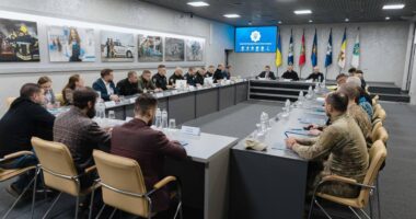 консультації щодо зброї для цивільних