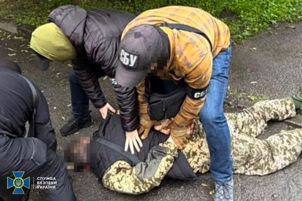 В Україні викрили шість нових “ухилянтських схем” 6