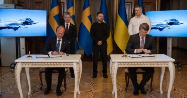 Угода про винищувачі