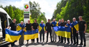 В Україну з полону повернули сімох цивільних