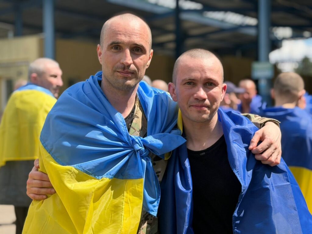 Повернуті з полону українці 6