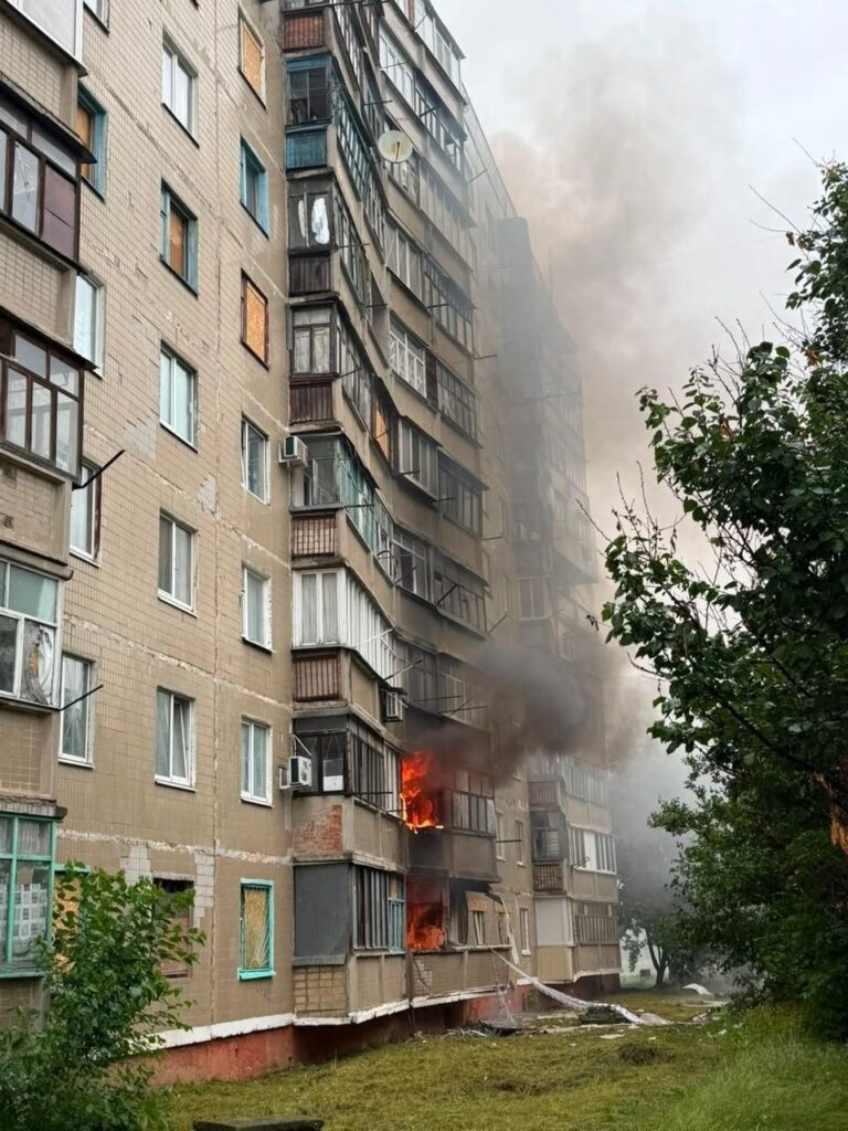 Російська армія скинула сім авіабомб на Краматорськ 7
